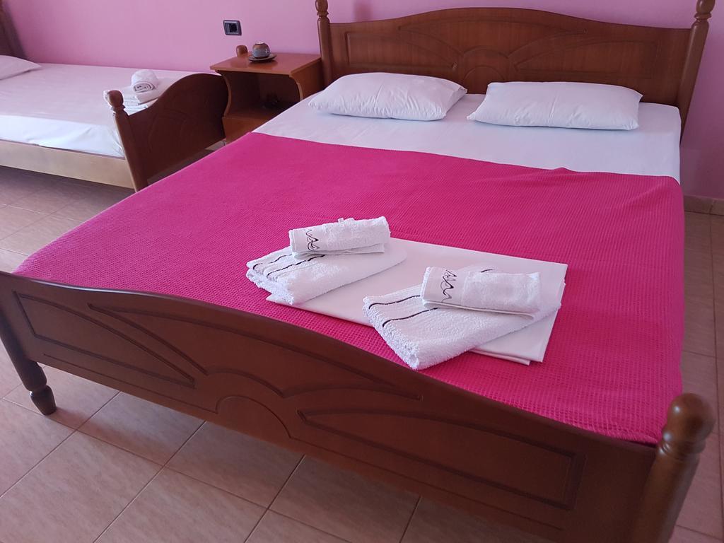 Ilias Vila Melpo Apartments מראה חיצוני תמונה